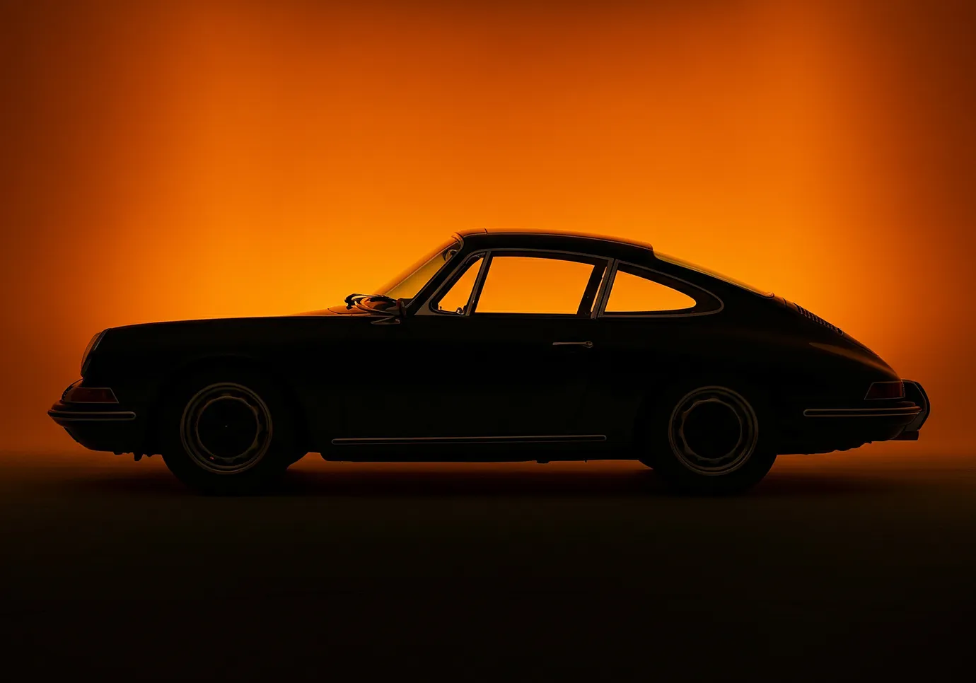 Aufmacherbild, Silhouette eines Porsche